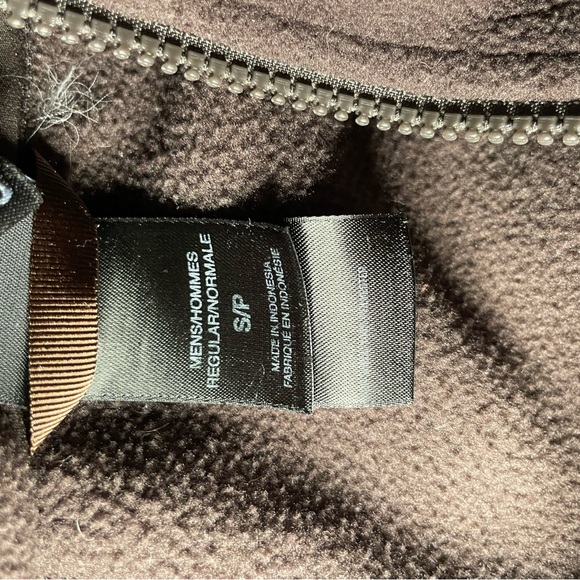 The North Face Men's Dark Brown Performance Jacket - Picture 2 of 3